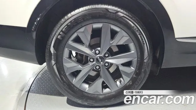 Kia Sportage 2023 thumb 5