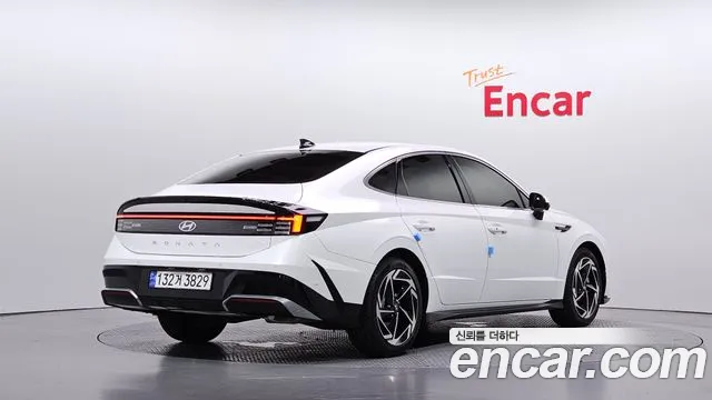 Hyundai Sonata 2024 thumb 2