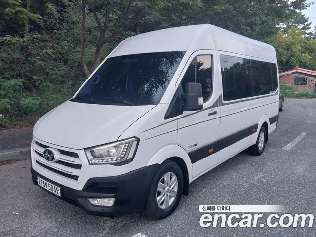 Hyundai Staria 2018 thumb 12