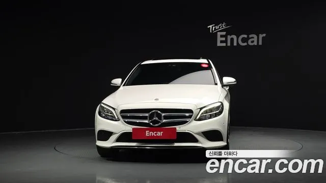 Mercedes-Benz C-Класс 2018 thumb 3