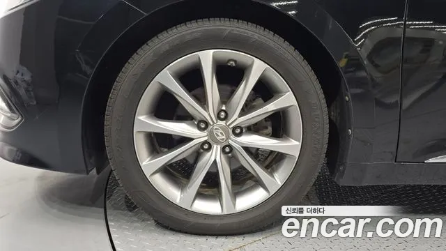 Hyundai Grandeur 2015 thumb 5