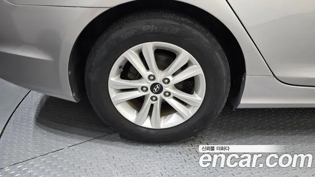 Hyundai Sonata 2010 thumb 5