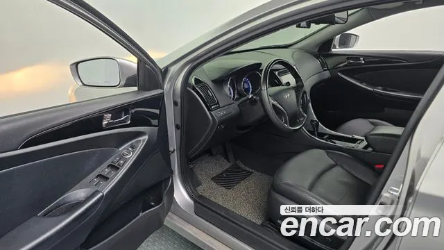 Hyundai Sonata 2010 thumb 10