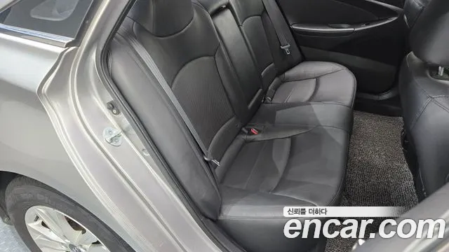Hyundai Sonata 2010 thumb 11