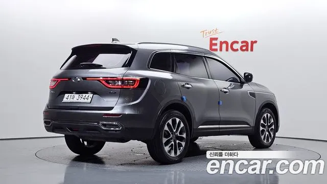 Renault-KoreaSamsung Koleos 2018 thumb 2