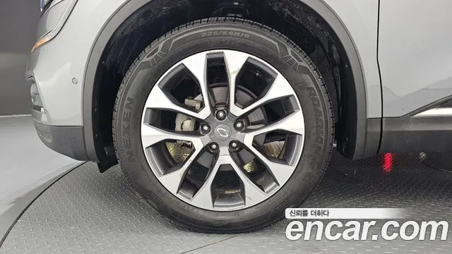Renault-KoreaSamsung Koleos 2018 thumb 5