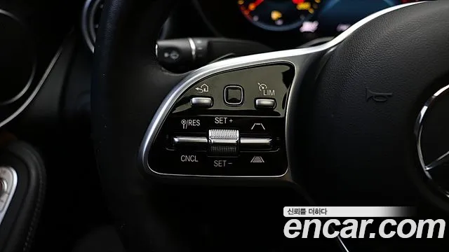 Mercedes-Benz GLC 2021 thumb 9