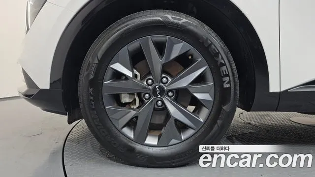 Kia Sportage 2023 thumb 4