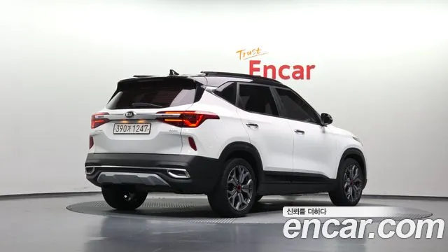 Kia Seltos 2020 thumb 2