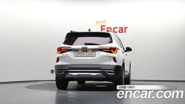Kia Seltos 2020 thumb 4
