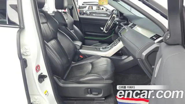 Land Rover Range Rover Evoque 2019 thumb 11