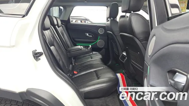 Land Rover Range Rover Evoque 2019 thumb 12