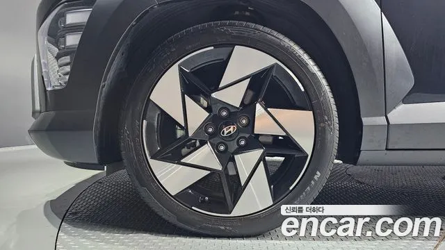 Hyundai Kona 2024 thumb 5