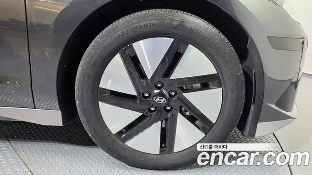 Hyundai IONIQ 6 2024 thumb 5