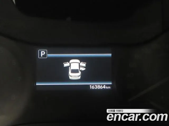 Genesis G80 2016 thumb 6