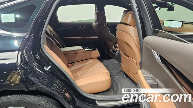 Genesis G80 2023 thumb 11