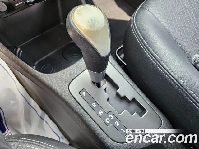 Kia Morning 2011 thumb 9