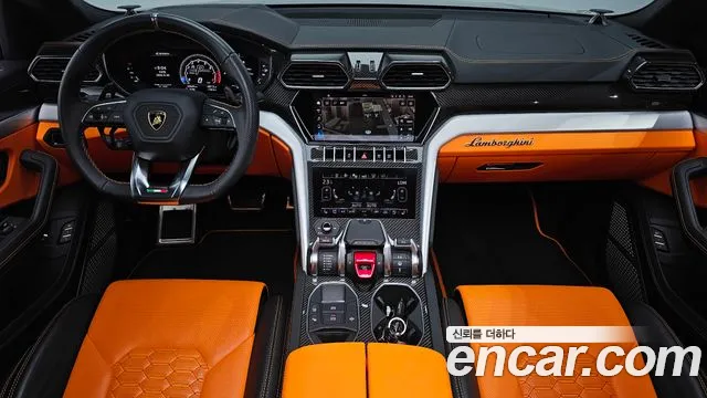Lamborghini Urus 2021 thumb 7