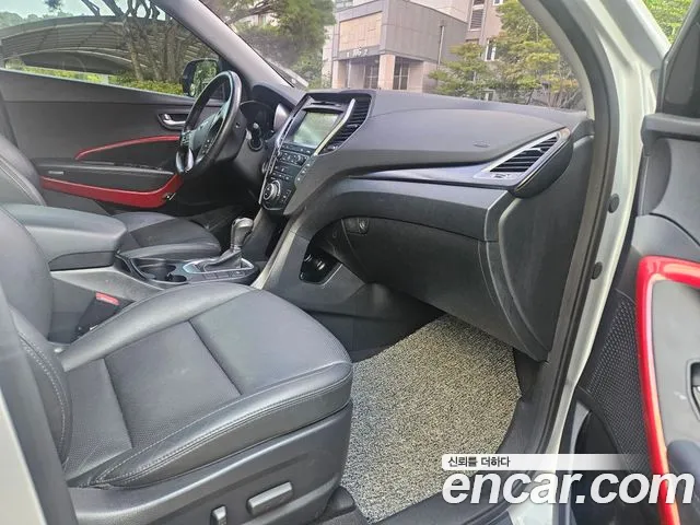 Hyundai Santa Fe 2015 thumb 7