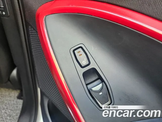 Hyundai Santa Fe 2015 thumb 8