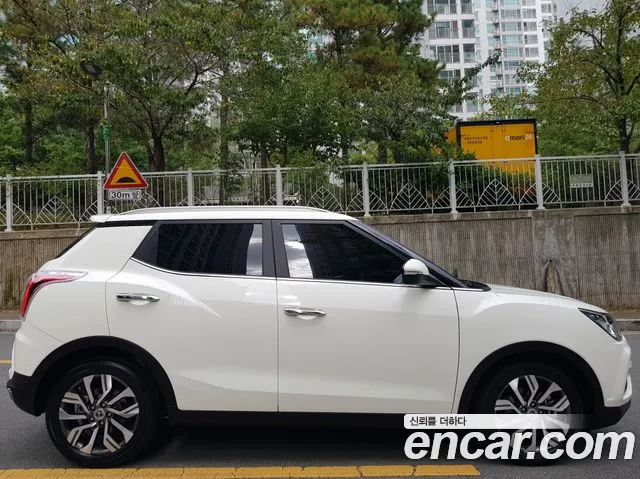 KG_Mobility_Ssangyong TIBOLI 2018 thumb 5