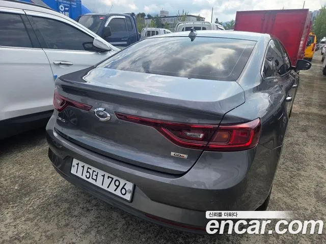 Renault-KoreaSamsung Megane 2016 thumb 2
