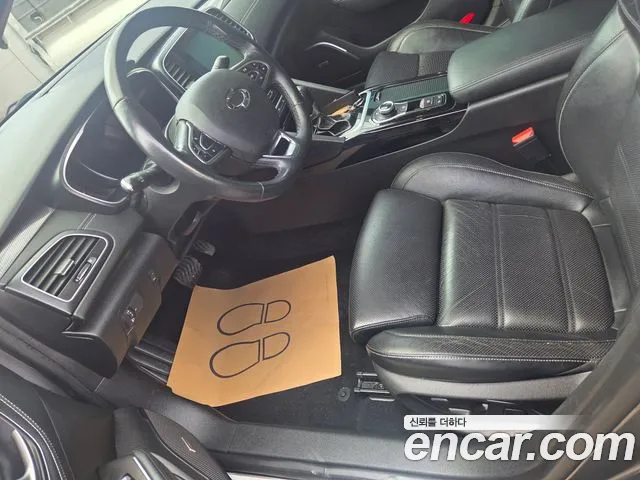 Renault-KoreaSamsung Megane 2016 thumb 6