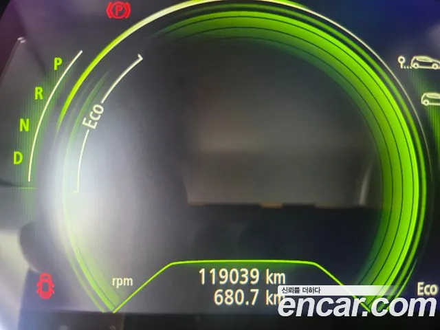 Renault-KoreaSamsung Megane 2016 thumb 7