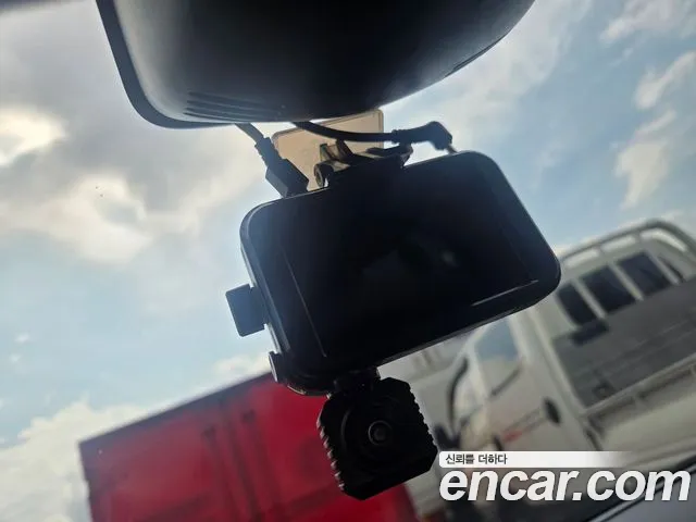 Renault-KoreaSamsung Megane 2016 thumb 12