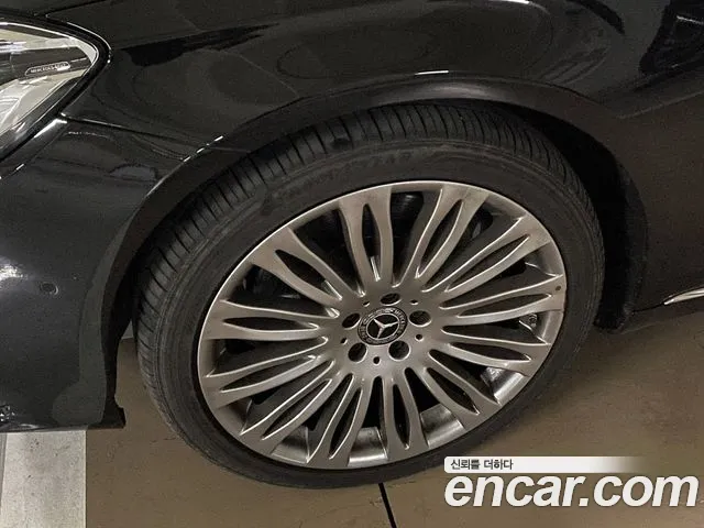 Mercedes-Benz S-Класс 2019 thumb 5