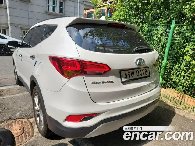 Hyundai Santa Fe 2016 thumb 4