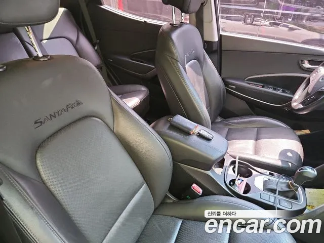 Hyundai Santa Fe 2016 thumb 10
