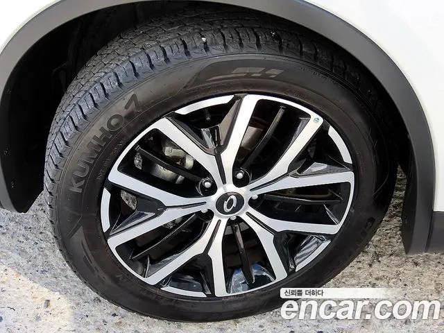 Renault-KoreaSamsung Koleos 2021 thumb 5