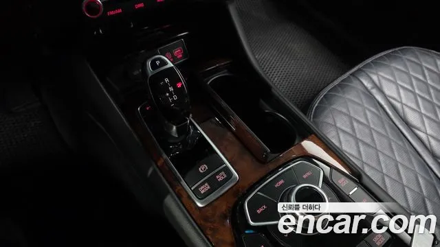 Kia K9 2015 thumb 9