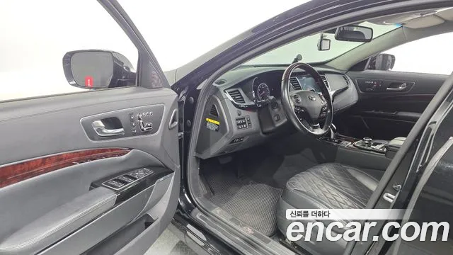 Kia K9 2015 thumb 10