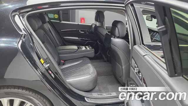 Kia K9 2015 thumb 12