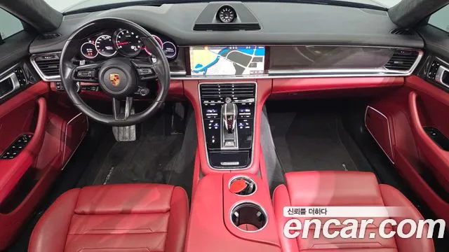 Porsche Panamera 2021 thumb 7