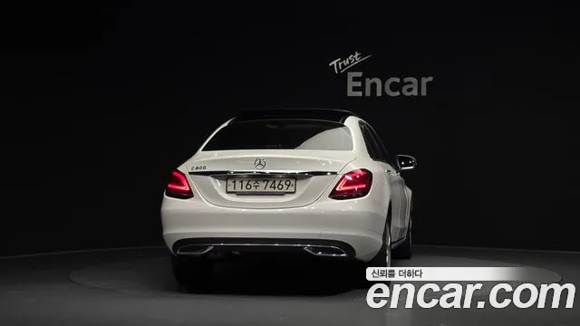 Mercedes-Benz C-Класс 2020 thumb 4