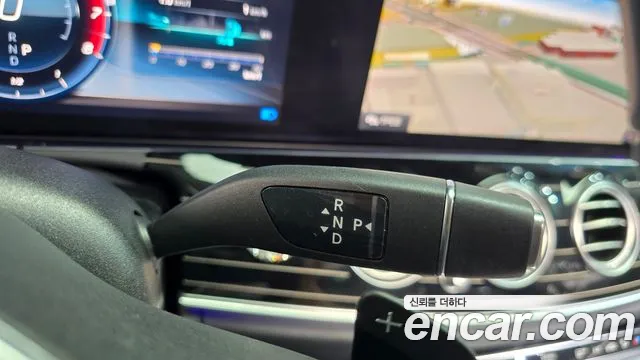 Mercedes-Benz E-Класс 2020 thumb 9