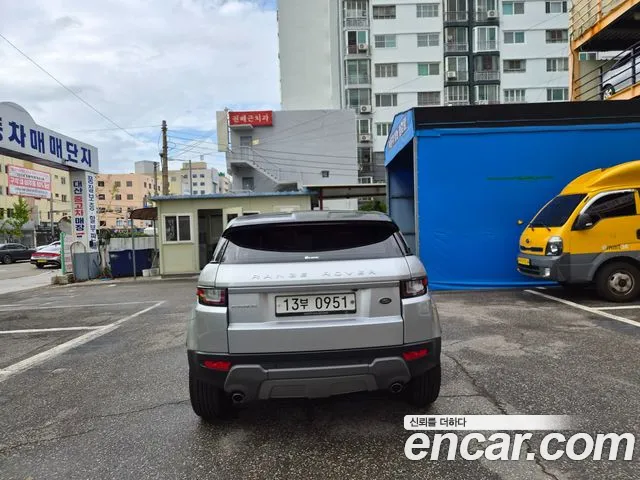 Land Rover Range Rover Evoque 2015 thumb 4