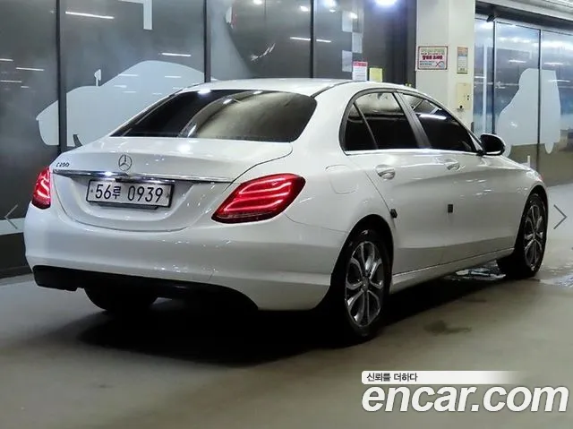 Mercedes-Benz C-Класс 2015 thumb 4