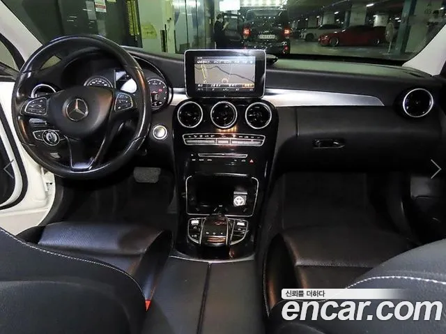 Mercedes-Benz C-Класс 2015 thumb 10