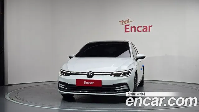 Volkswagen Golf Sportsvan 2022 thumb 3