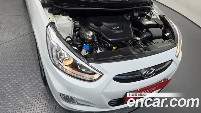 Hyundai Accent 2014 thumb 6