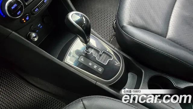 Hyundai Accent 2014 thumb 9