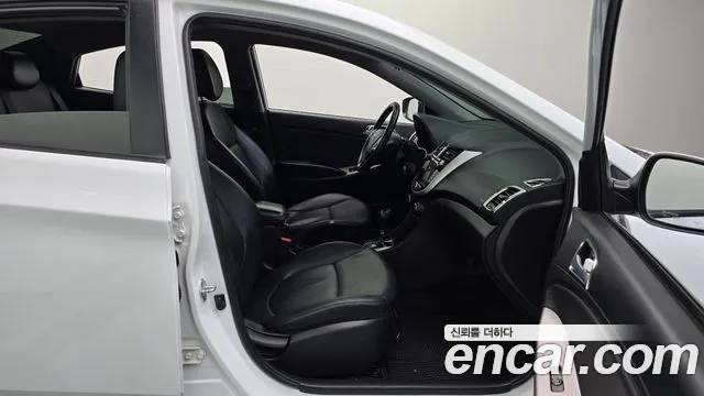 Hyundai Accent 2014 thumb 11