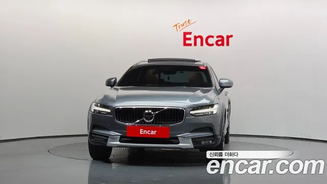 Volvo V90 2018 thumb 3