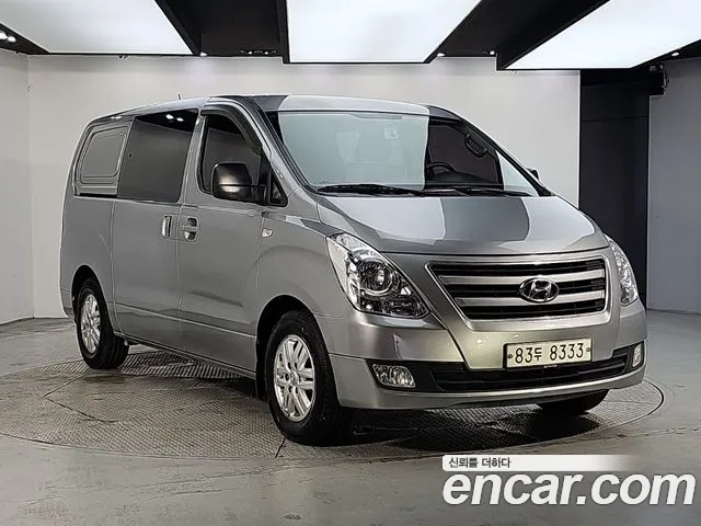 Hyundai Starex 2016 thumb 2