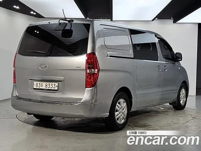 Hyundai Starex 2016 thumb 4