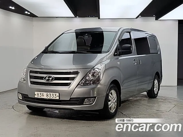 Hyundai Starex 2016 thumb 11